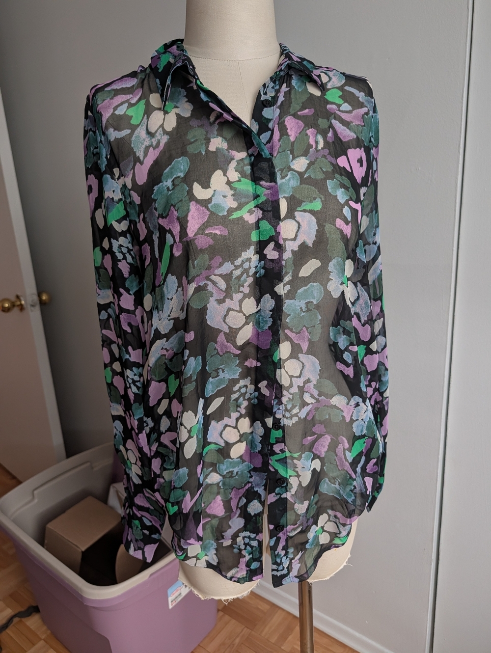 Sheer Floral Collared Blouse in Black Multi